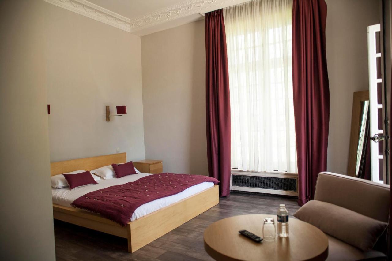 Le Domaine De Barbizon Hotel Saint-Martin-en-Bière Eksteriør billede